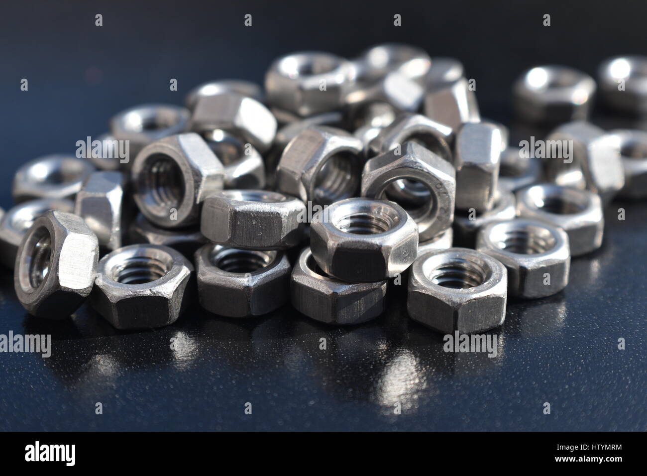 Hardware: A2 esagonali in acciaio inox dadi completa Foto Stock