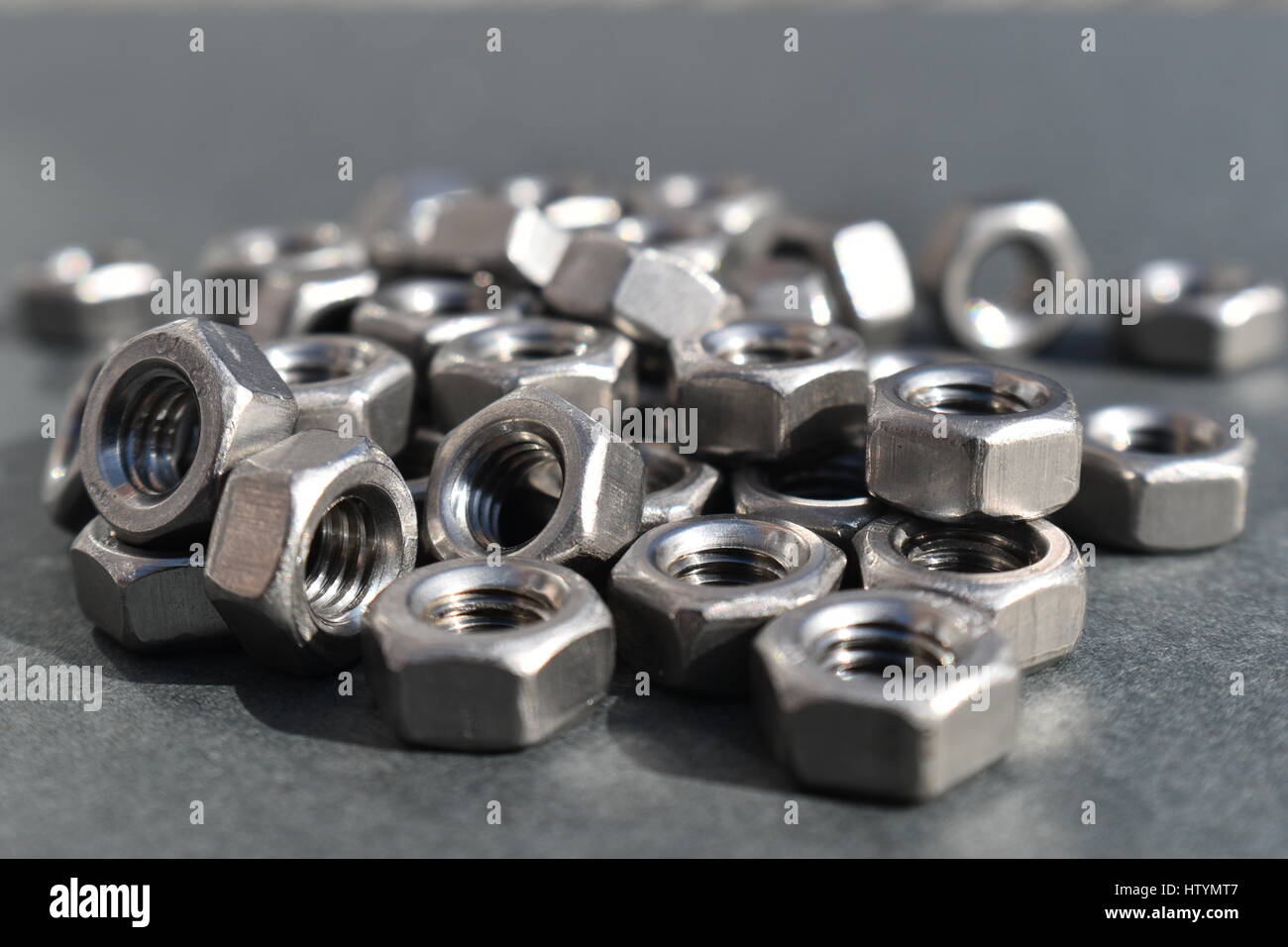 Hardware: A2 esagonali in acciaio inox dadi completa Foto Stock