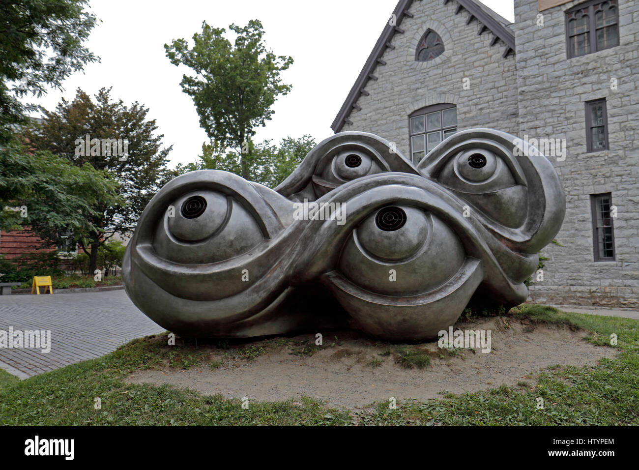 Parte del 'occhi' arte di installazione da Louise Bourgeois in Williamstown, Berkshire County, Massachusetts, Stati Uniti. Foto Stock
