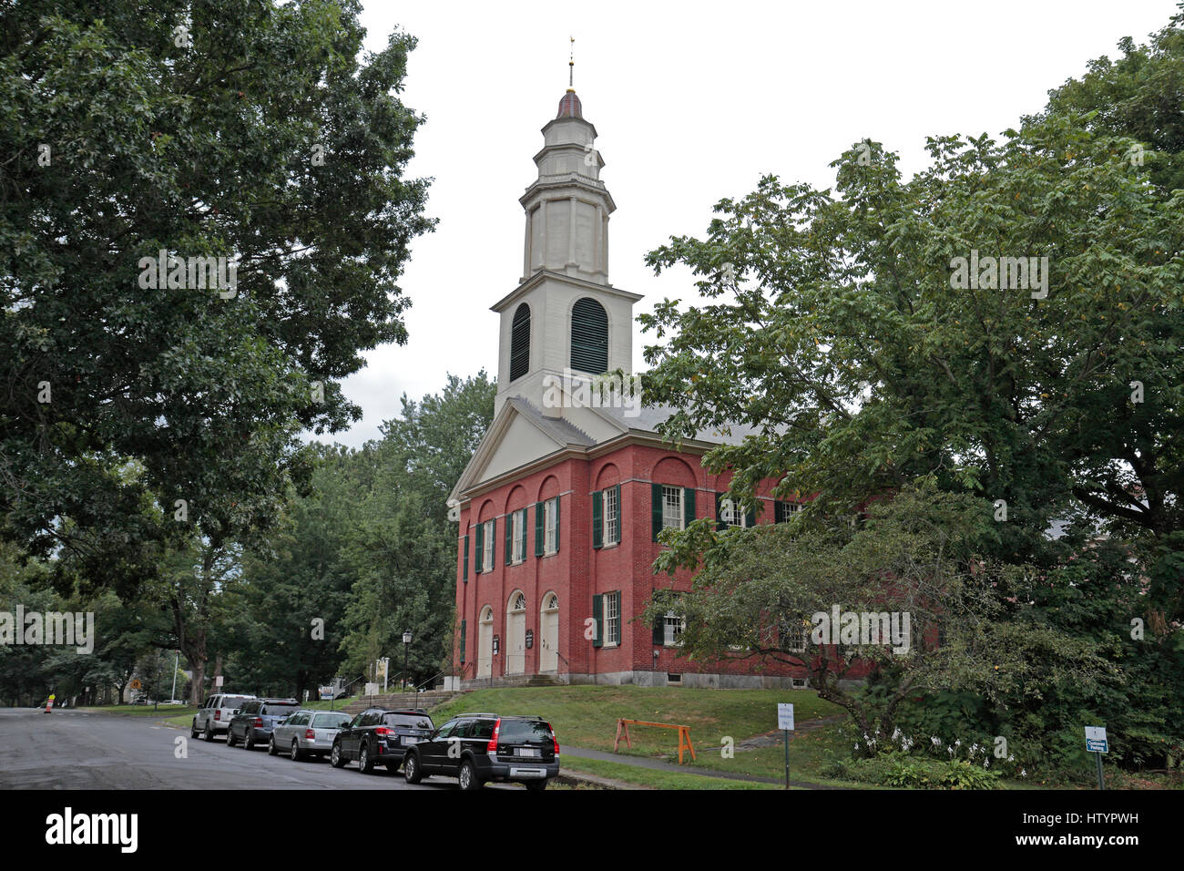 La prima chiesa di Deerfield nella storica città di Deerfield, contea di Franklin, Massachusetts, Stati Uniti. Foto Stock
