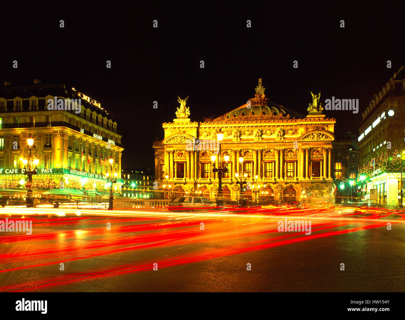Opera Garnier di notte, Parigi, Francia Foto Stock