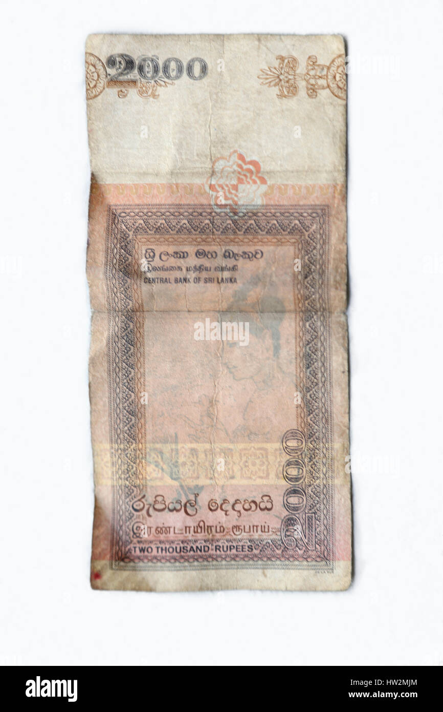 Il governo dello Sri Lanka Rupee banconote - Due mila rupie mostra dello Sri Lanka ballerini sul lato inverso della nota Foto Stock