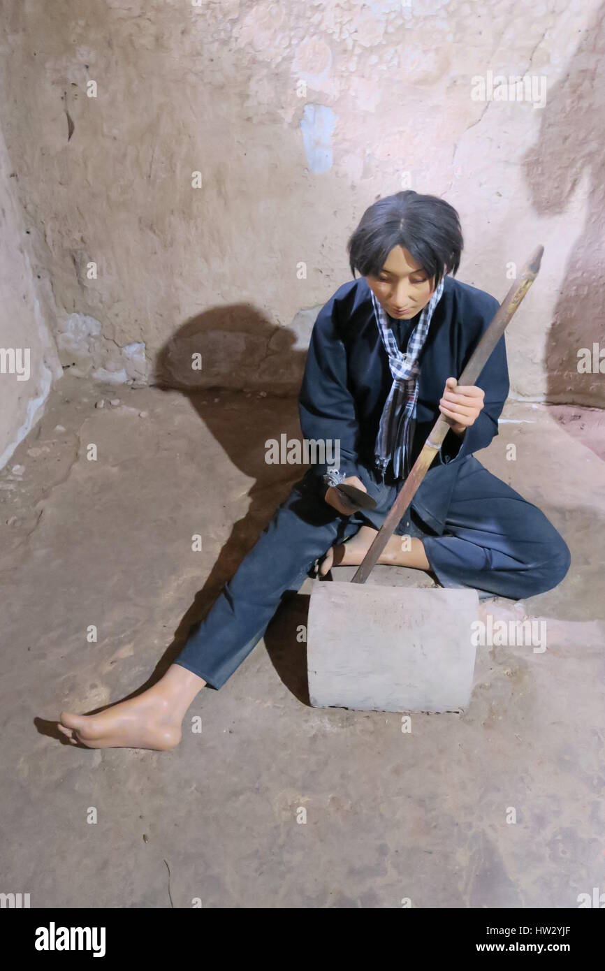 I tunnel di củ chi sono immensa rete di collegamento di gallerie sotterranee situate in củ chi distretto di Ho chi minh a Saigon, Vietnam Foto Stock