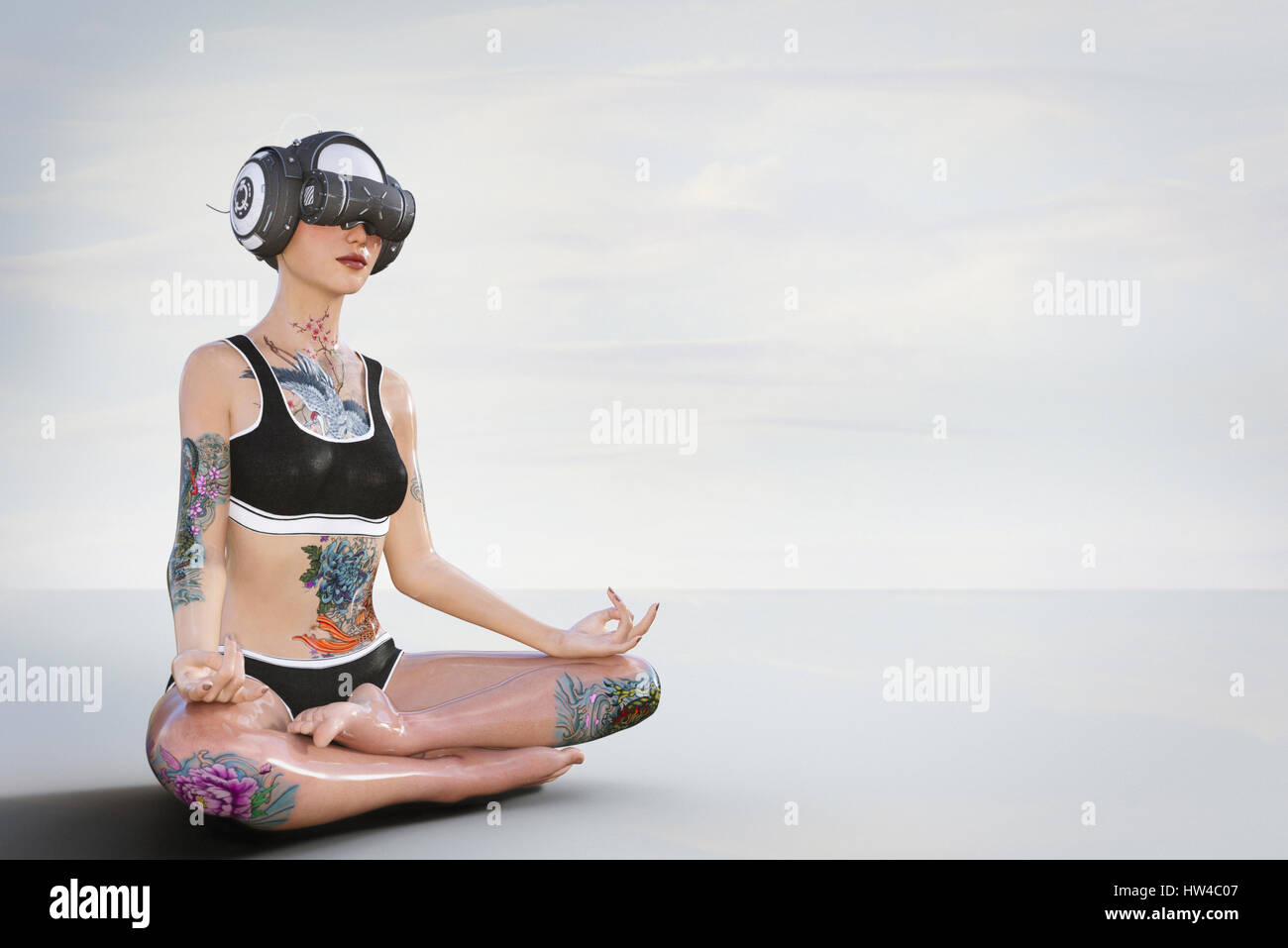 Donna con tatuaggi meditando e indossare casco di realtà virtuale e ciò Foto Stock