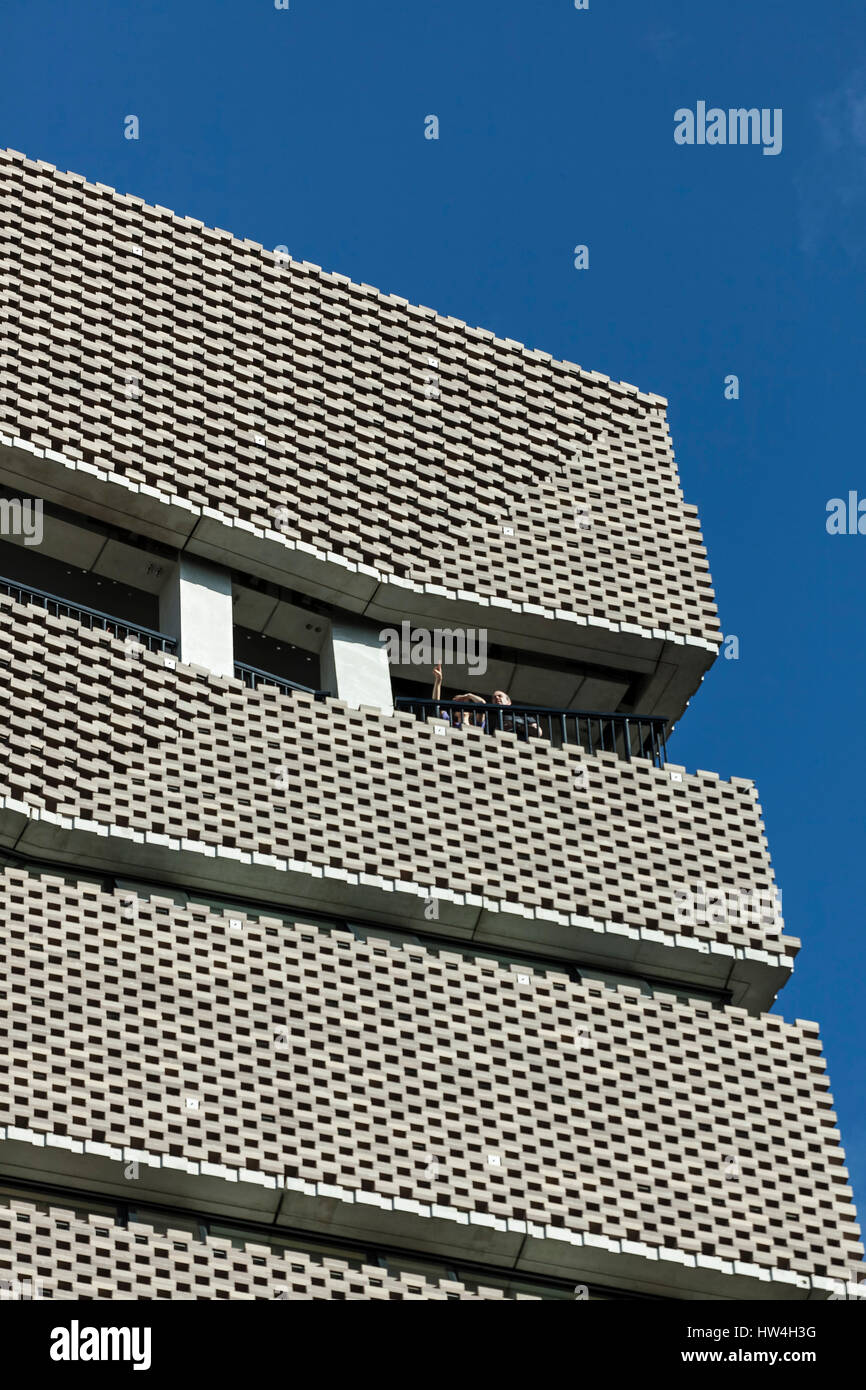 Vista esterna della casa dell'interruttore, la Tate Modern di Londra, Regno Unito. Foto Stock