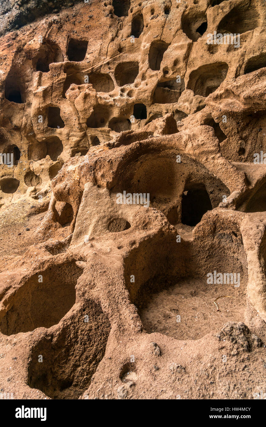 Höhlen der historischen Getreidespeicher Cenobio de Valeron, Santa María de Guia, Insel Gran Canaria, Kanarische isole, Spanien | pre-ispanici coll Foto Stock