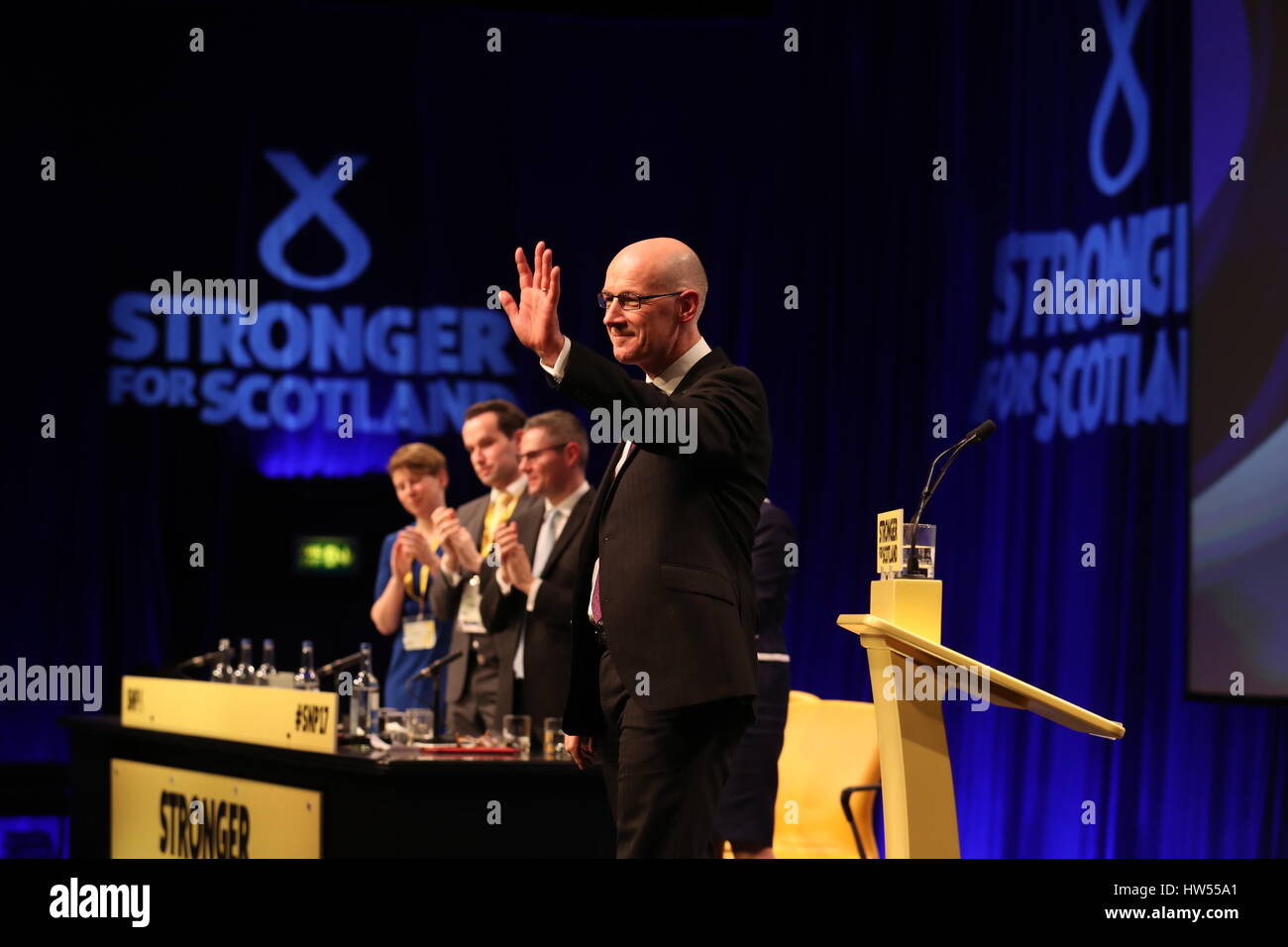 Il vice primo ministro John Swinney parla durante la SNP conferenza di primavera presso la AECC di Aberdeen. Foto Stock