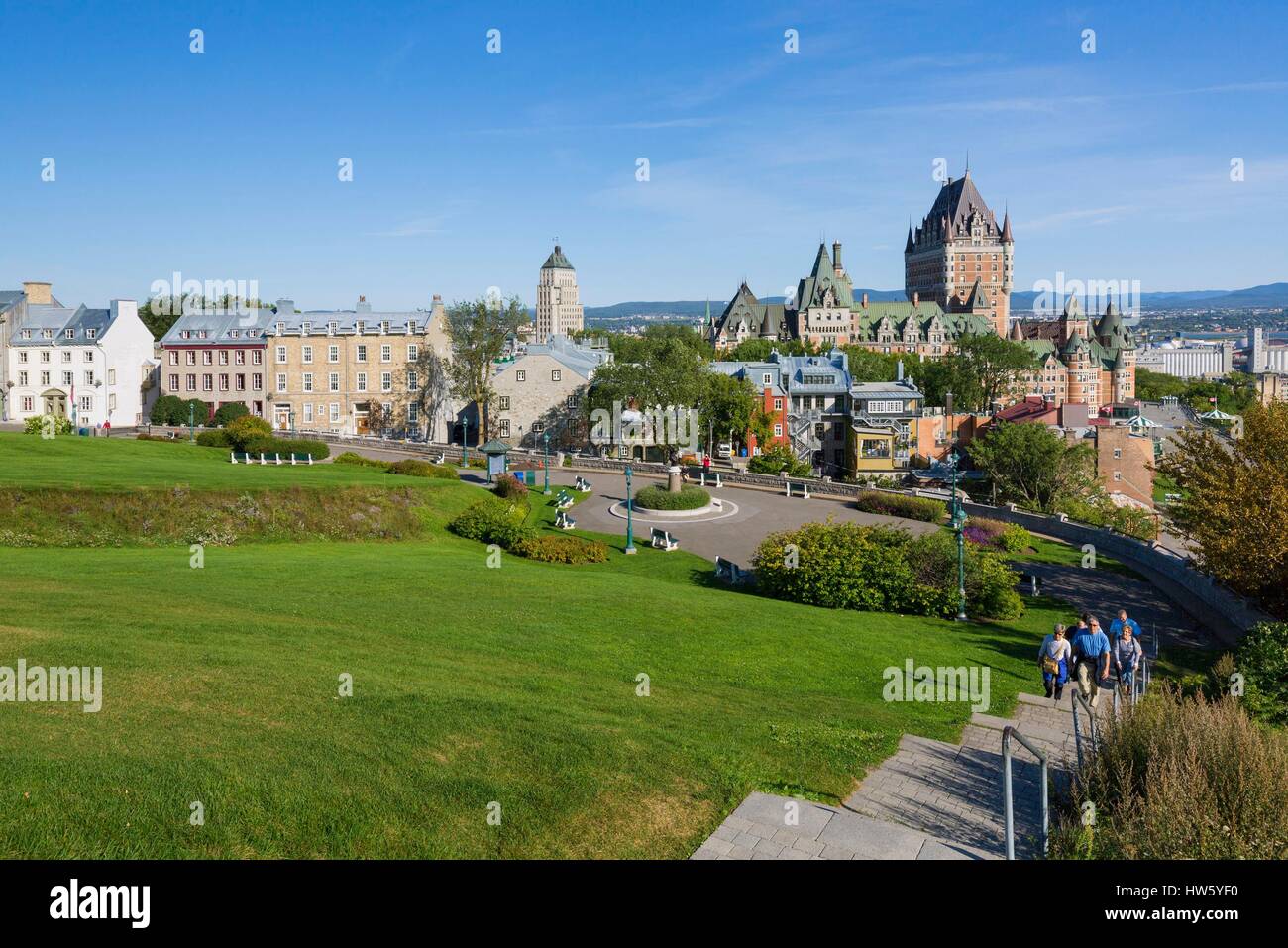 Canada, Québec, Provincia di Quebec City, la Vecchia Quebec elencati come patrimonio mondiale dall' UNESCO, Vecchia Quebec dalla Cittadella del Chateau Frontenac, turisti Foto Stock