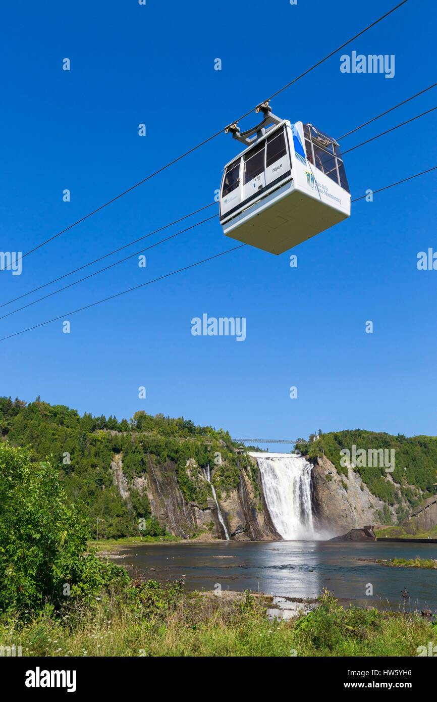 Canada, Québec, Provincia di Quebec City, il Montmorency falls 83 metri di altezza e la sua macchina di cavo Foto Stock