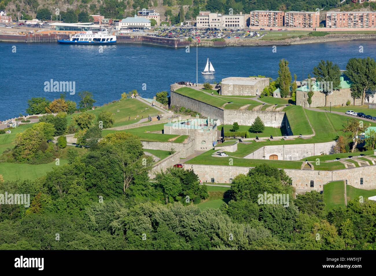 Canada, Québec, Provincia di Quebec City, la Vecchia Quebec elencati come patrimonio mondiale dall' UNESCO, Cap Diamant, la Citadelle affacciato sul fiume San Lorenzo Foto Stock