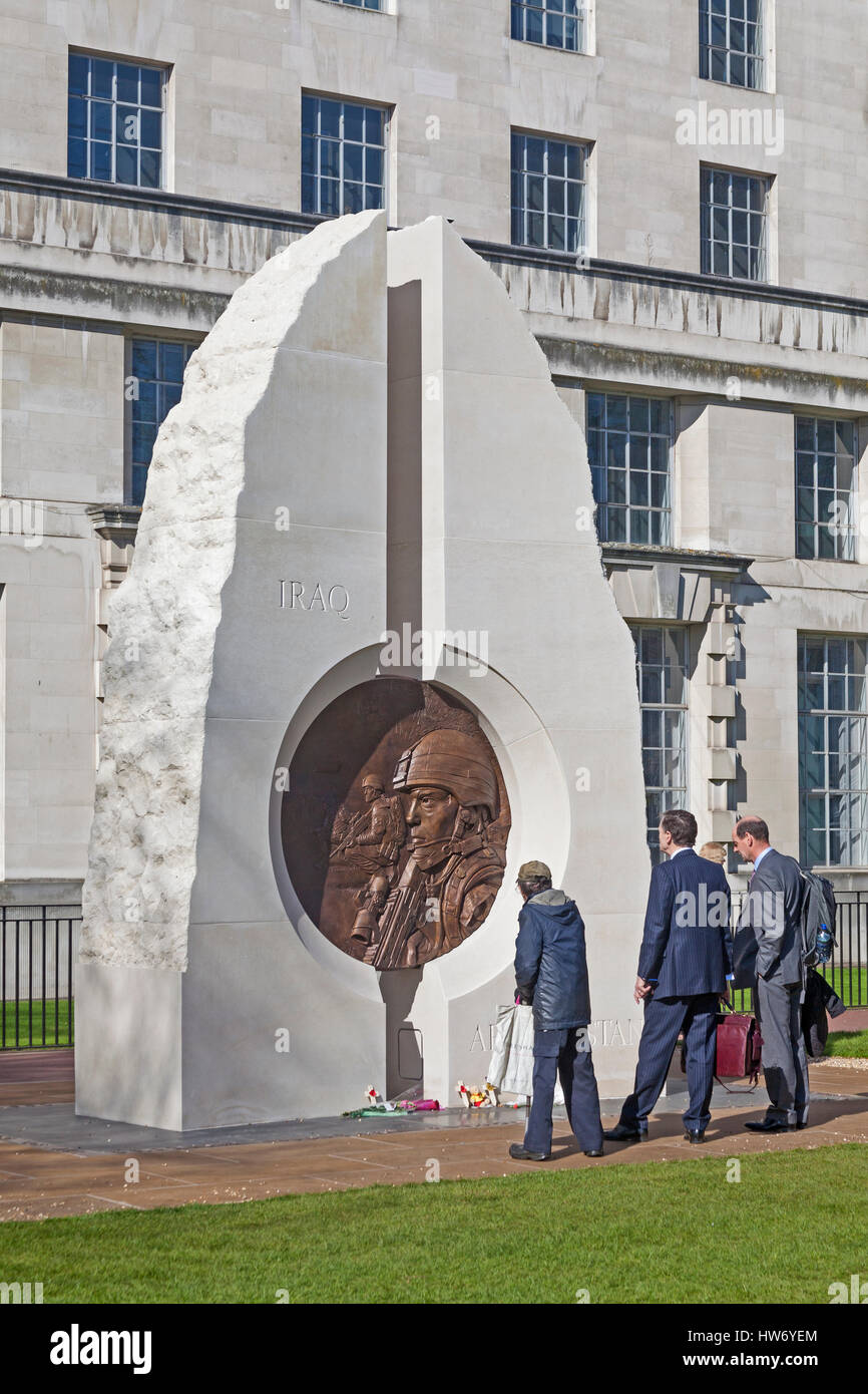 London, Victoria Embankment Gardens di Iraq e Afghanistan War Memorial, inaugurato nel mese di marzo 2017 Foto Stock