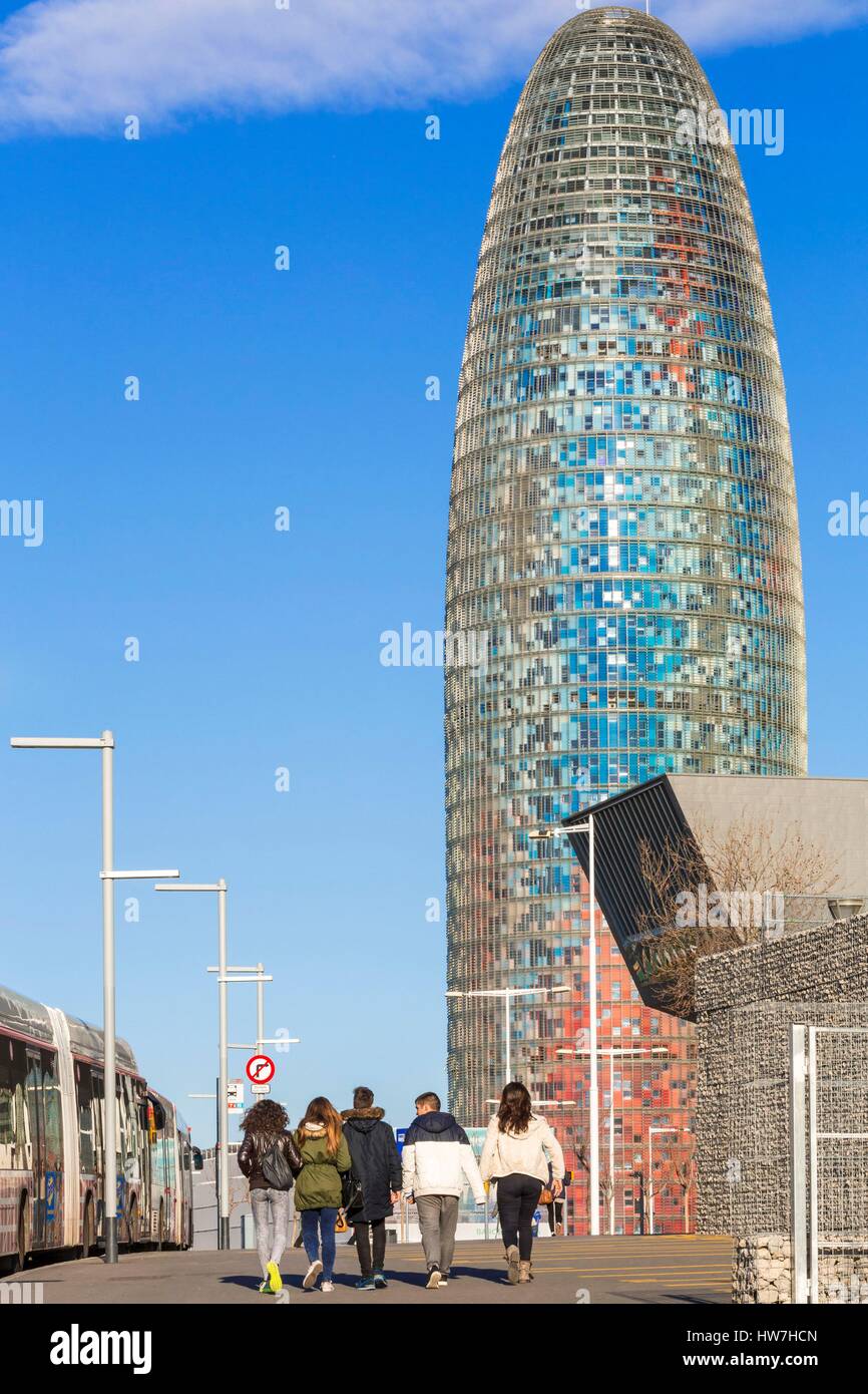 In Spagna, in Catalogna, Barcellona Poblenou, Plaça de les Glories Catalanes, Torre Agbar (2005) dall'architetto francese Jean Nouvel Foto Stock
