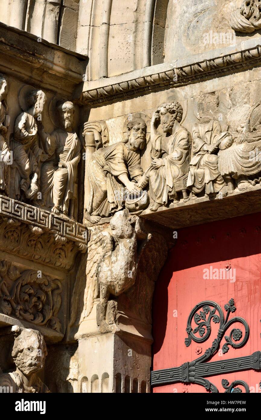 Francia, Gard, Saint Gilles, XII e il XIII secolo abbazia, elencato come patrimonio mondiale dall UNESCO sotto la strada di St Jacques de Compostela in Francia, provenzale stile romanico, la lavanda dei piedi Foto Stock