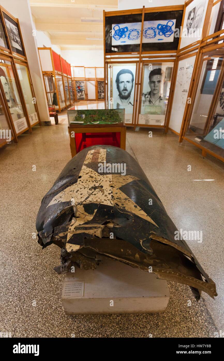 Cuba, Sancti Spiritus Provincia, Trinidad, Museo Nacional de la lucha contra Bandidos, museo nazionale della lotta contro i banditi, relitti di abbattuto aereo USA Foto Stock