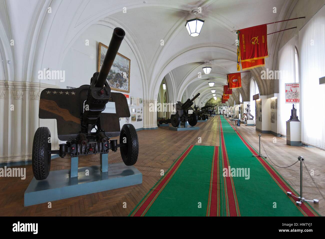 La Russia, San Pietroburgo, Kronverksky isola, museo di Artiglieria, interno, cannoni Foto Stock