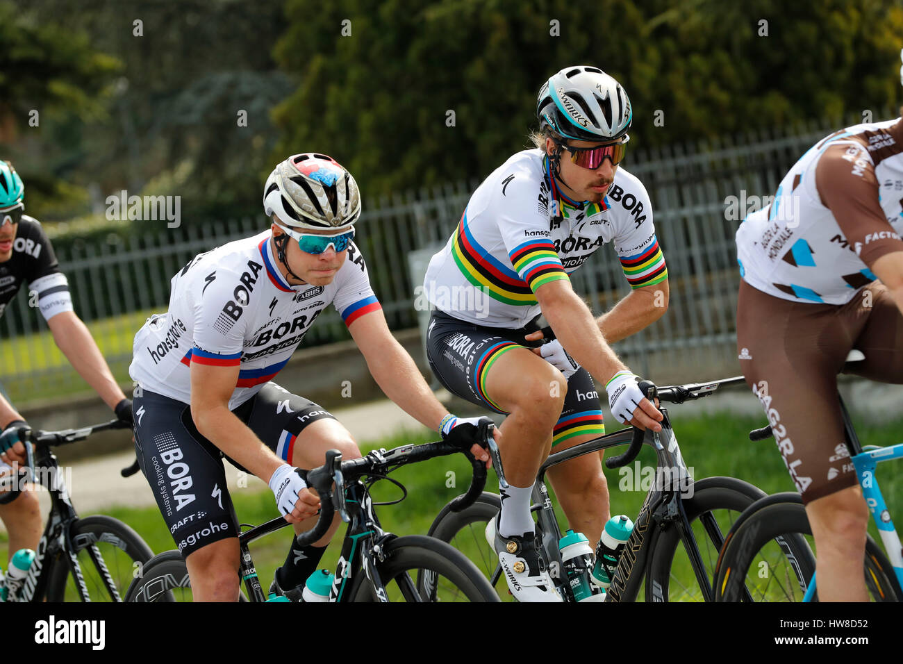 18 marzo 2017 108th Milano - Sanremo SAGAN Juraj (SVK) Bora - Hansgrohe SAGAN Peter (SVK) Bora - Hansgrohe foto: Cronos/Yuzuru Sunada Foto Stock