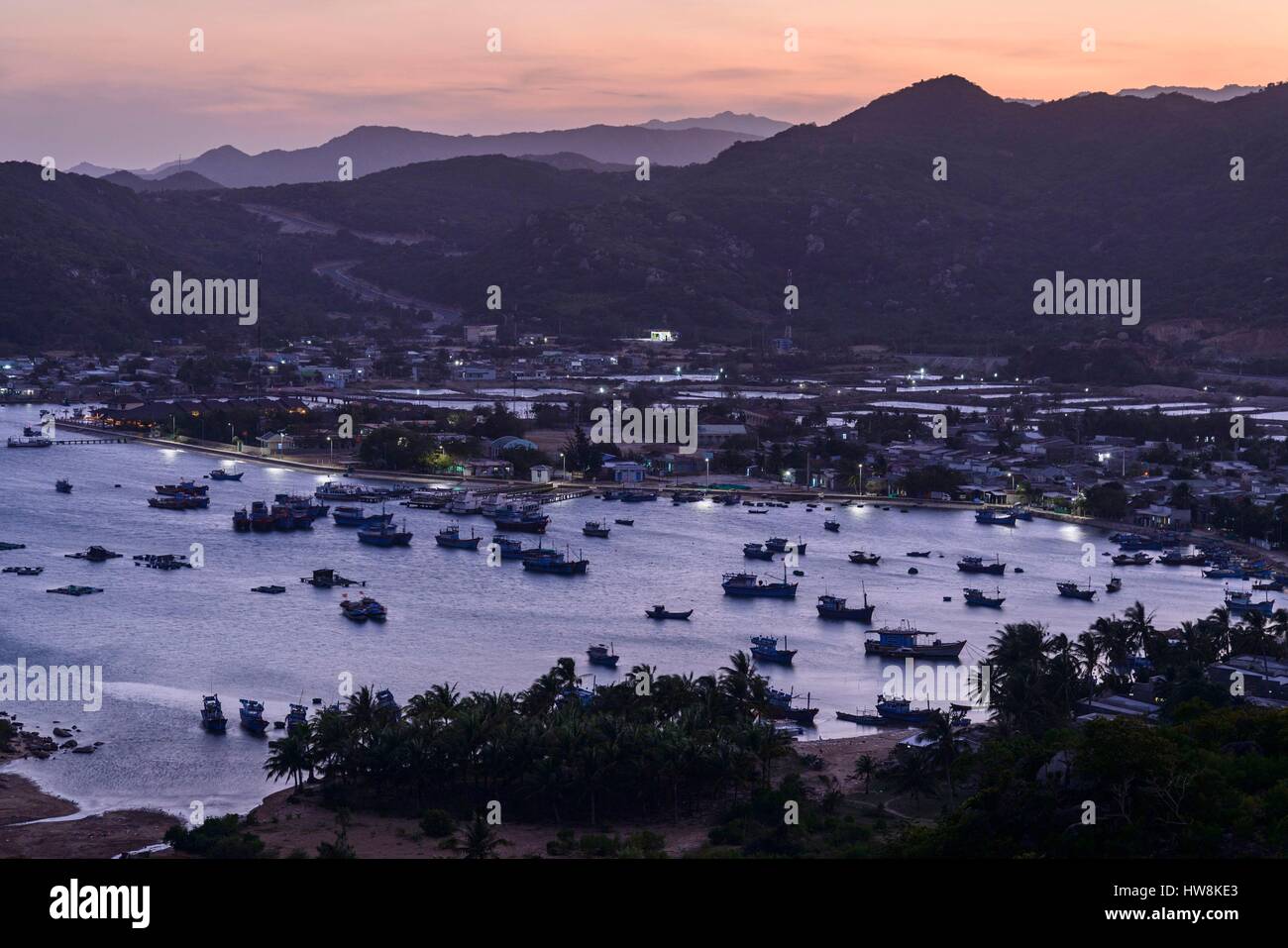 Il Vietnam, Ninh Thuan provincia, vicino a Phan Rang, Nui Cha National Park, Vinh Hy village Foto Stock