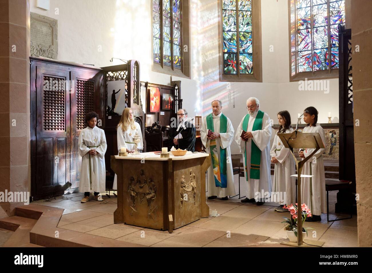 Germania, Baden Wurttemberg, Foresta Nera (Schwarzwald), Baden Baden, Spitalkirche chiesa parrocchiale, fiera dell'Alt Katholisch chiesa di Baden Baden, oecumenical ufficio con la parrocchia protestante di Ried Nord in Alsace Foto Stock