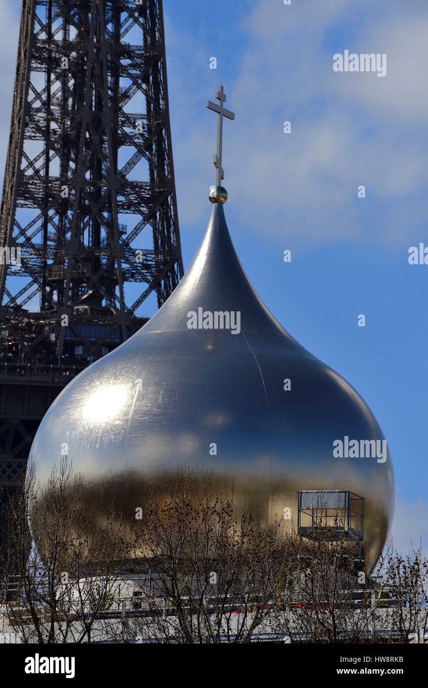 Francia, Parigi, la cupola centrale della Santa Trinità Chiesa Russa Quai Branly Foto Stock