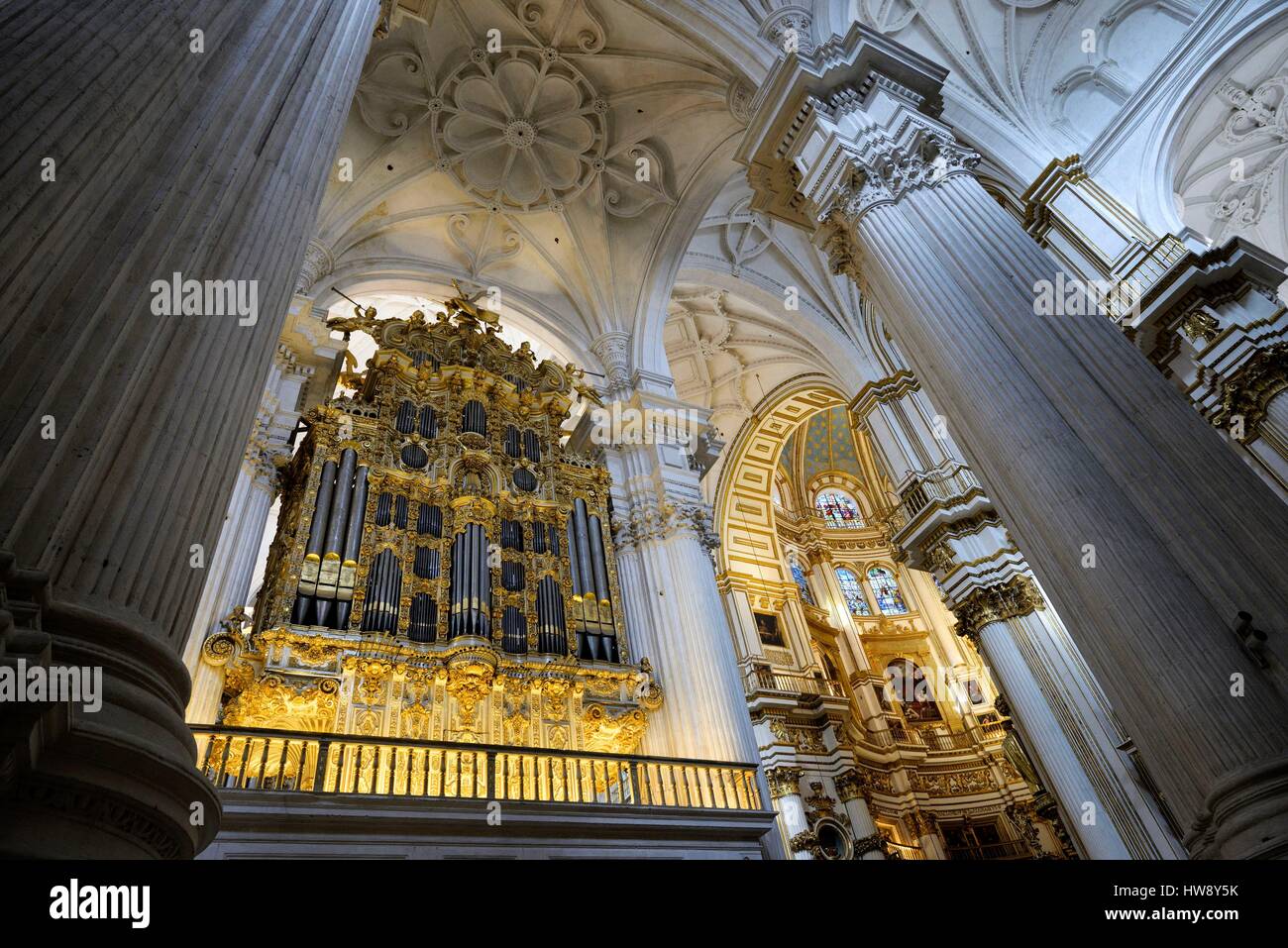 Spagna, Andalusia, Granada, organo nella Cattedrale dell'Incarnazione Foto Stock