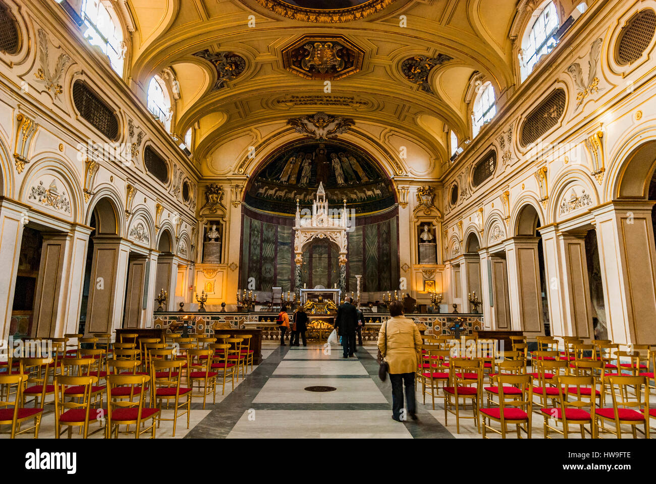 Ciborio Di Santa Cecilia In Trastevere Ciborium in santa cecilia church immagini e fotografie stock ad alta