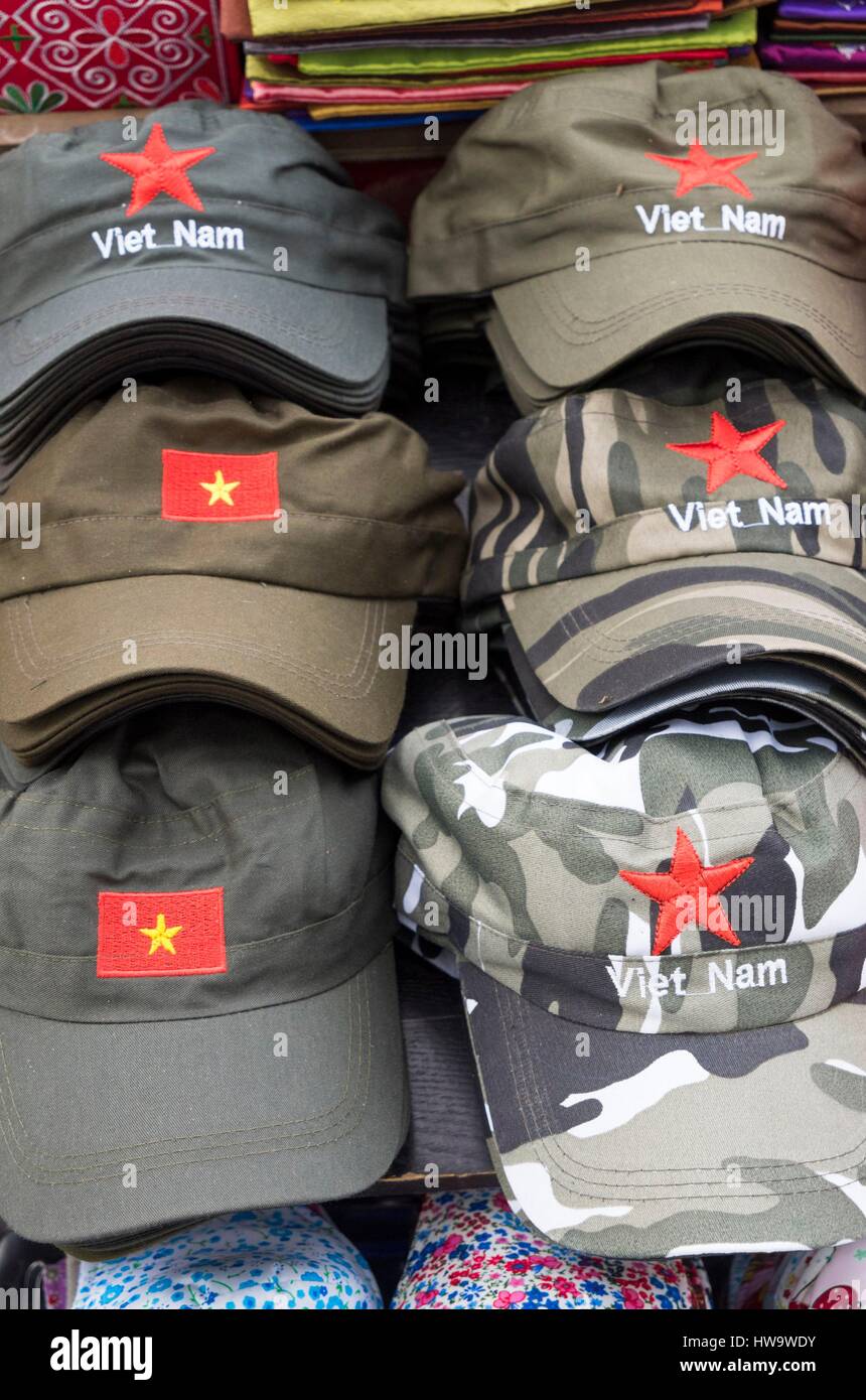 Il Vietnam, Hanoi, souvenir berretti da baseball Foto Stock