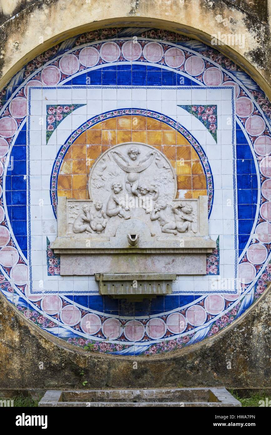 Il Portogallo, Lisboa e Provincia di Setubal, Sintra elencati come patrimonio mondiale dall' UNESCO, fontana dating Agosto 1931 Foto Stock