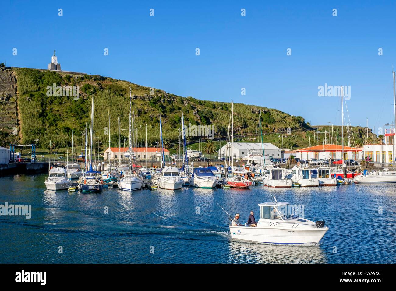 Il Portogallo, arcipelago delle Azzorre, l'isola di Terceira, Praia da Vitoria, la marina Foto Stock