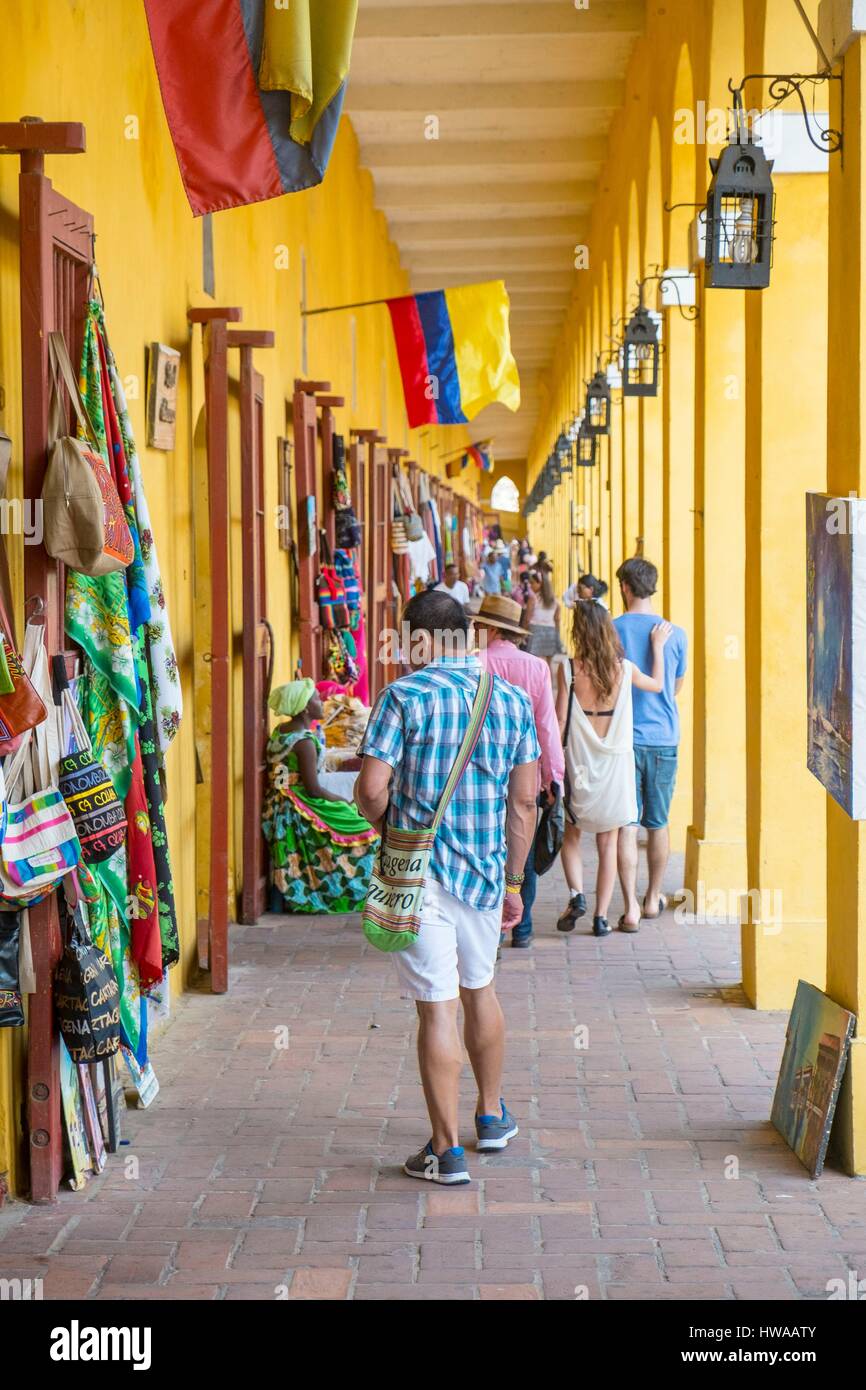 La Colombia, dipartimento di Bolivar, Cartagena, centro storico elencati come patrimonio mondiale dall' UNESCO, San Diego neighborhood, Las Bovedas, old heavy-camera da letto Foto Stock