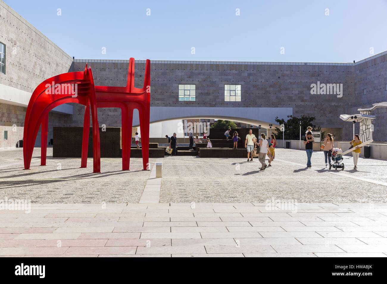 Il Portogallo, Lisbona, quartiere di Belem, il Centro Culturale di Belem degli architetti Vittorio Gregotti e Manuel Salgado e il Museo Berardo (in Portu Foto Stock