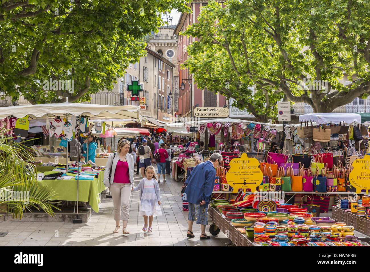 Francia, Drome, Nyons, Drome Provencale, giorno di mercato posto F.Autiero Foto Stock