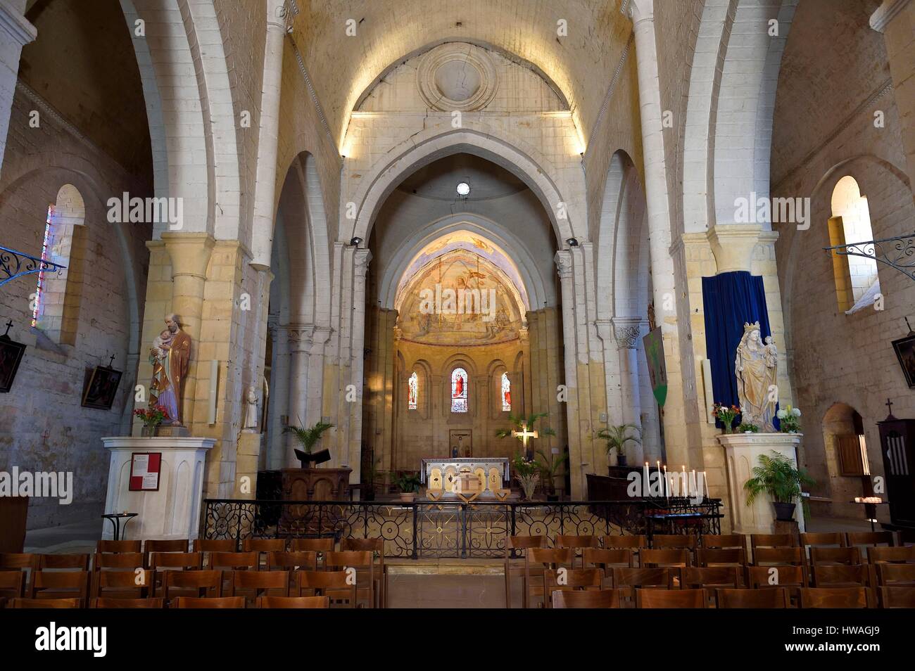 Francia, Dordogne, Perigord Noir, Le Buisson de Cadouin, ex cistercense abbazia romanica chiesa, tappa del Camino de Santiago (Modo di San Giacomo Foto Stock