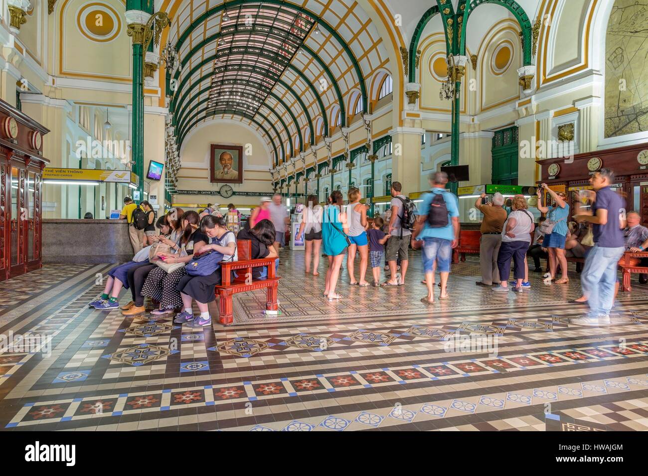 Il Vietnam, a sud est della regione, città di Ho Chi Minh (Saigon), District 1, central post office Foto Stock