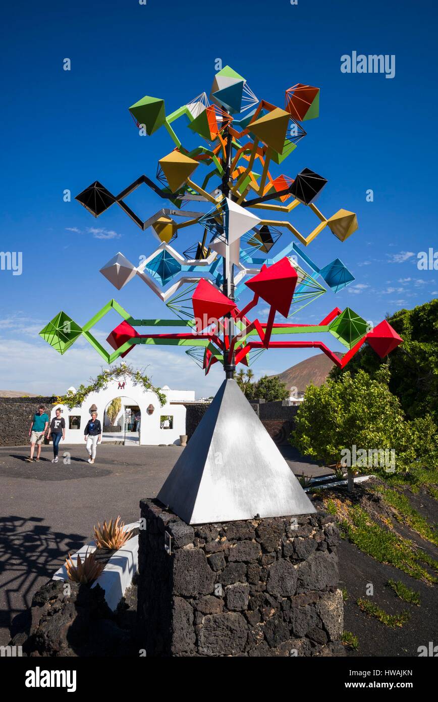 Spagna Isole Canarie Lanzarote, Tahiche, Fundacion Cesar Manrique, scultura del vento Foto Stock