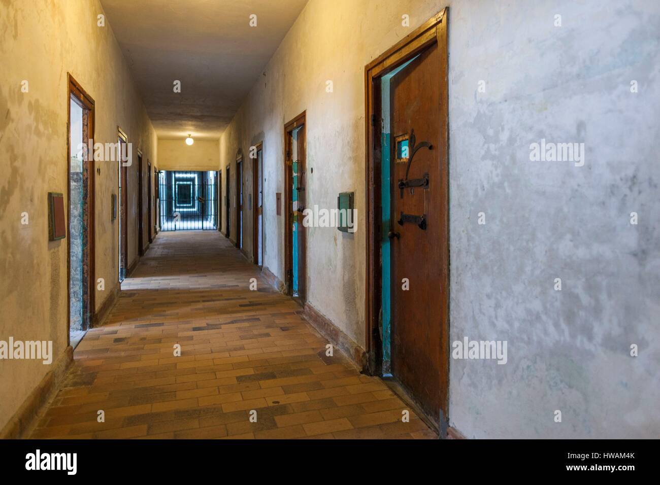 In Germania, in Baviera, Munich-Dachau, WW-2 era campo di concentramento nazista, cella di prigione Foto Stock