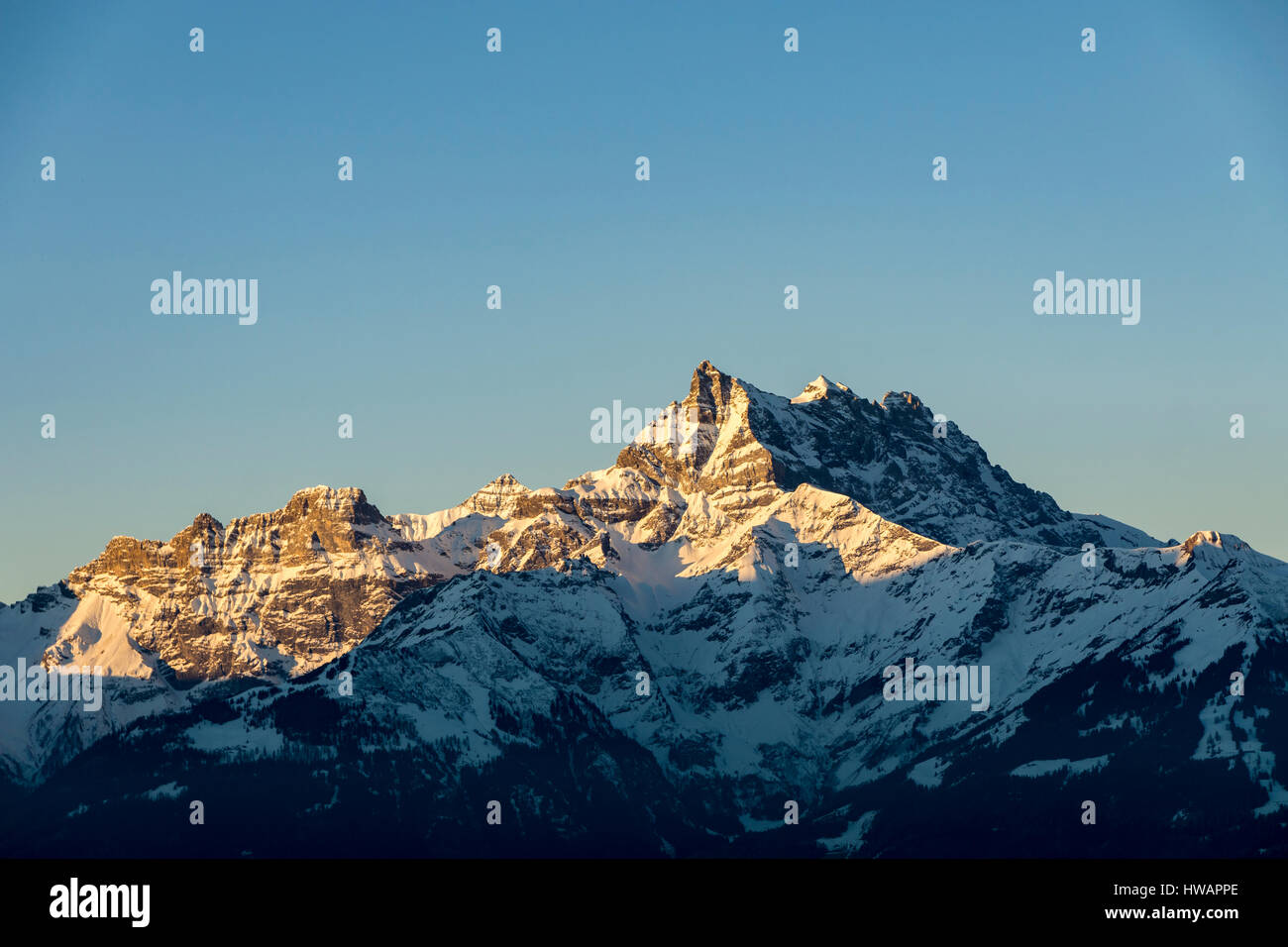 Alpi svizzere, sci e meta di vacanza Foto Stock