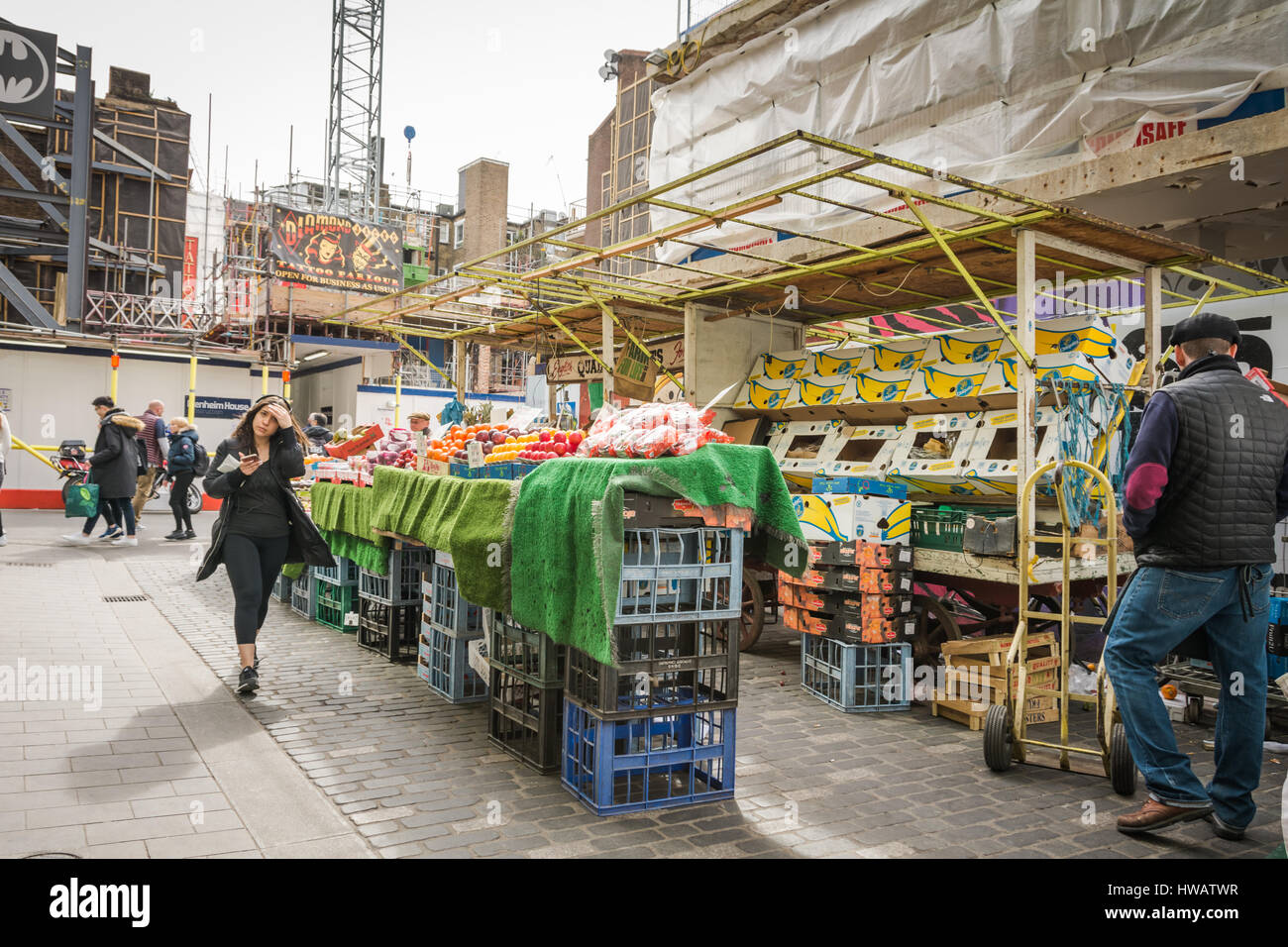 I resti di 250-anno-vecchio Berwick street market di Soho, London, Regno Unito Foto Stock