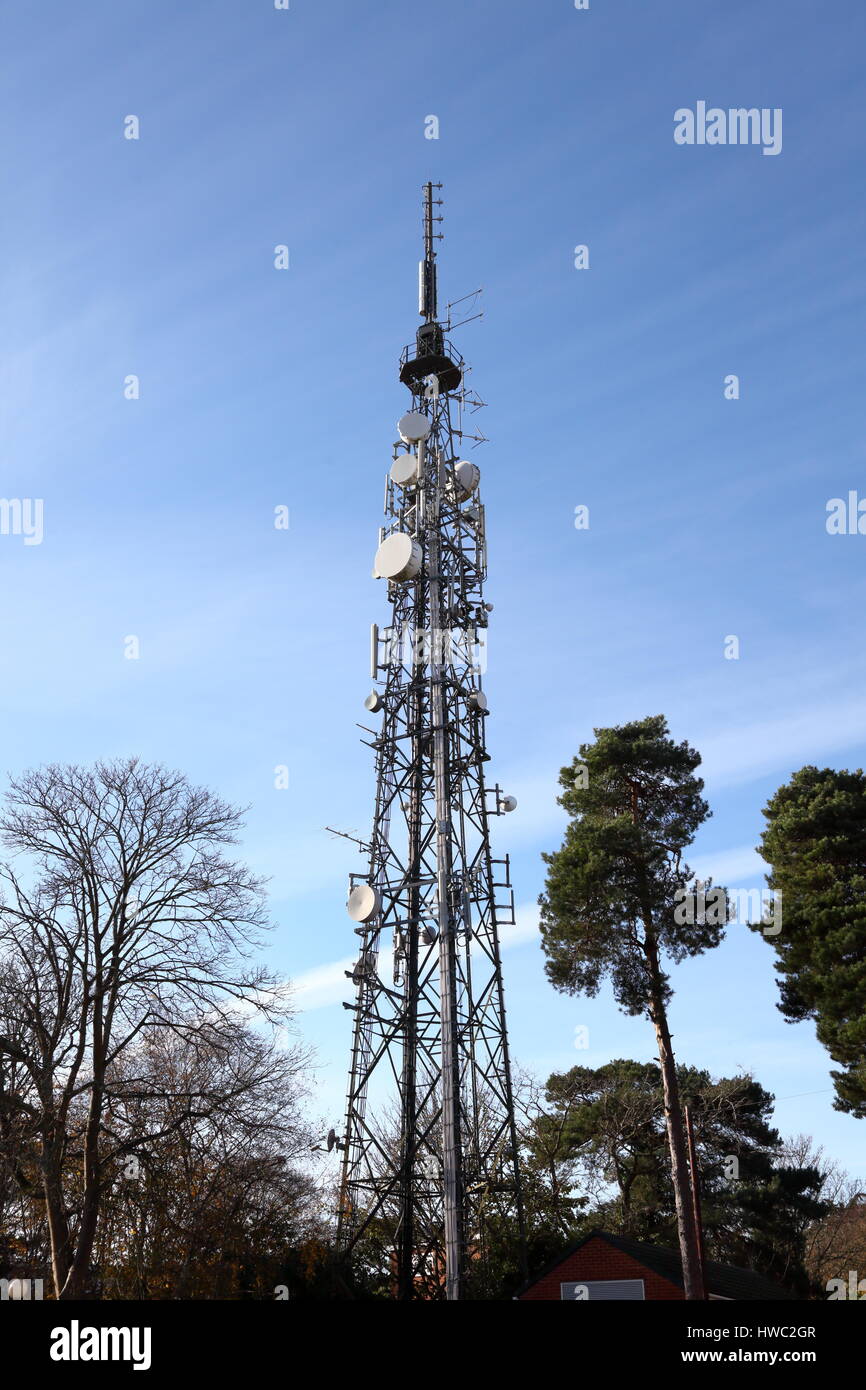 Telecomunicazioni via radio e televisione del ripetitore di segnale montante di relè per Poole a Heywood, DORSET REGNO UNITO Foto Stock