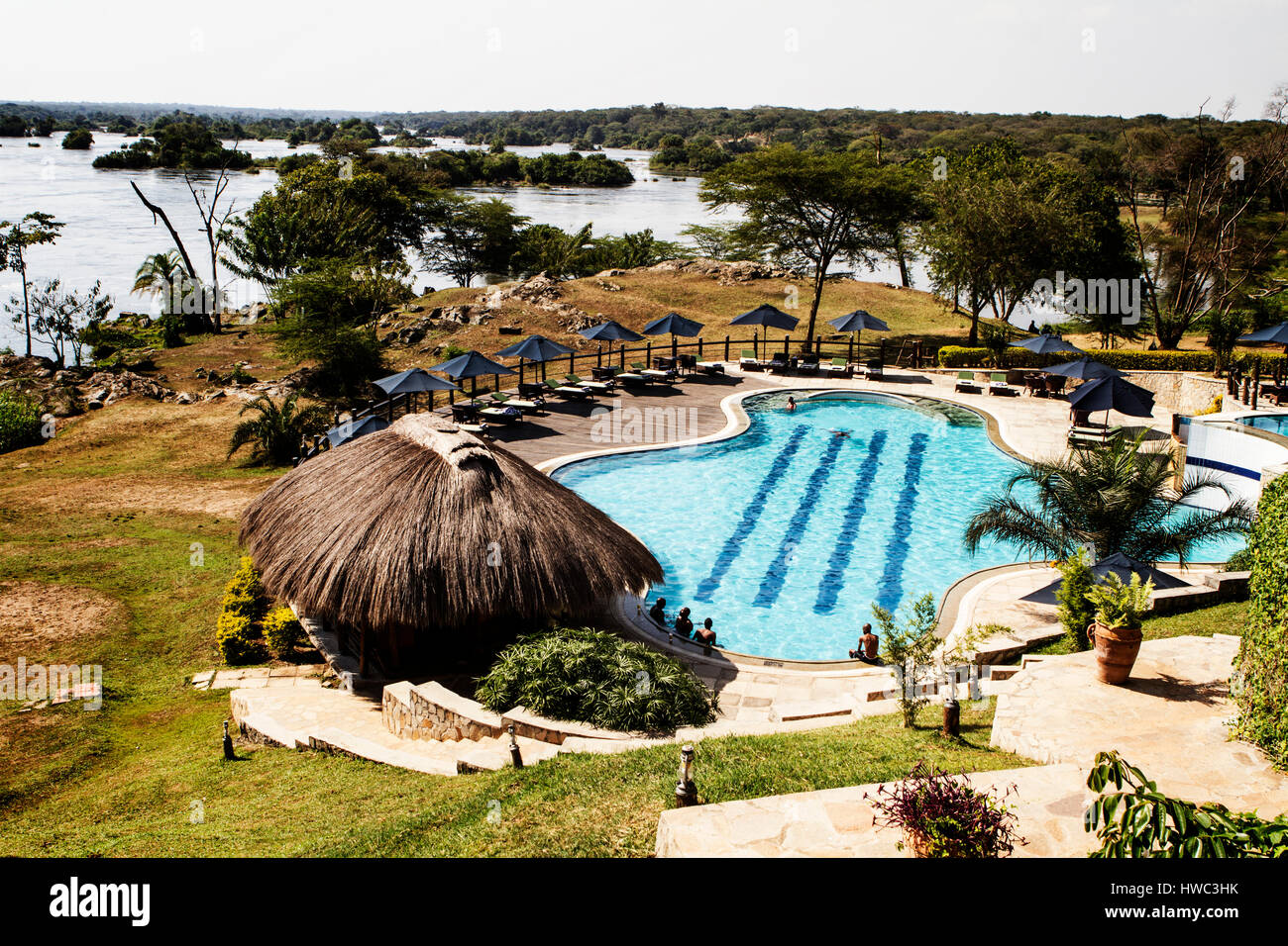 Un hotel nel centro di Murchison Falls marchio nazionale in Uganda, Africa. Murchison Falls National Park è ben noto per la sua fauna selvatica e ci sono quattro del "big five". Il Parco Nazionale è situato nel nord Uganda occidentale ed è gestito dalla fauna ugandese autorità. La popolazione di animali selvatici hanno in gran parte recuperati dalla caccia di frodo sotto Idi Amin. Foto Stock