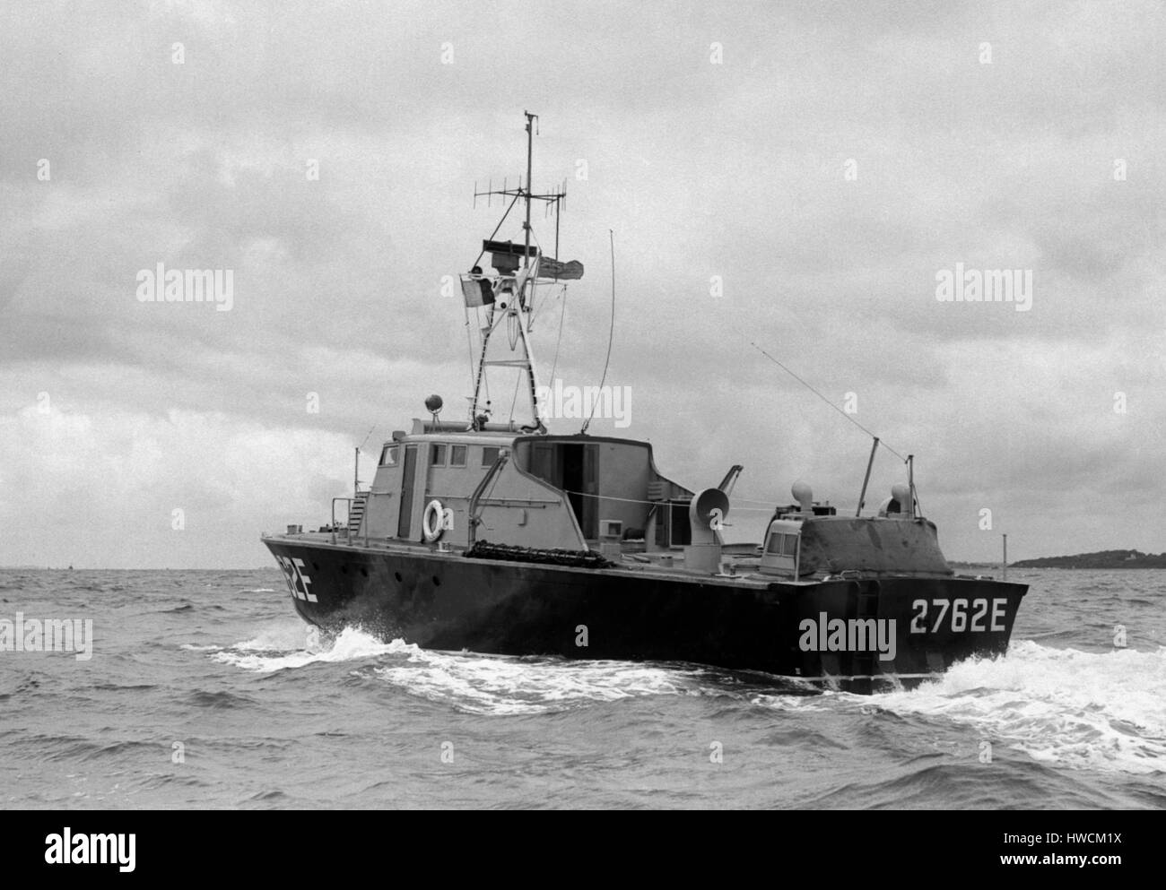 AJAX NEWS & FEATURE SERVICE. 7 Giugno, 1956. SOLENT, Inghilterra. -L'ASR PROVE IN MARE- aria mare imbarcazioni di salvataggio 2762E NEL SOLENT. Foto:l'AJAX NEWS & FEATURE SERVICE/VT collezione REF:VT2242 Foto Stock