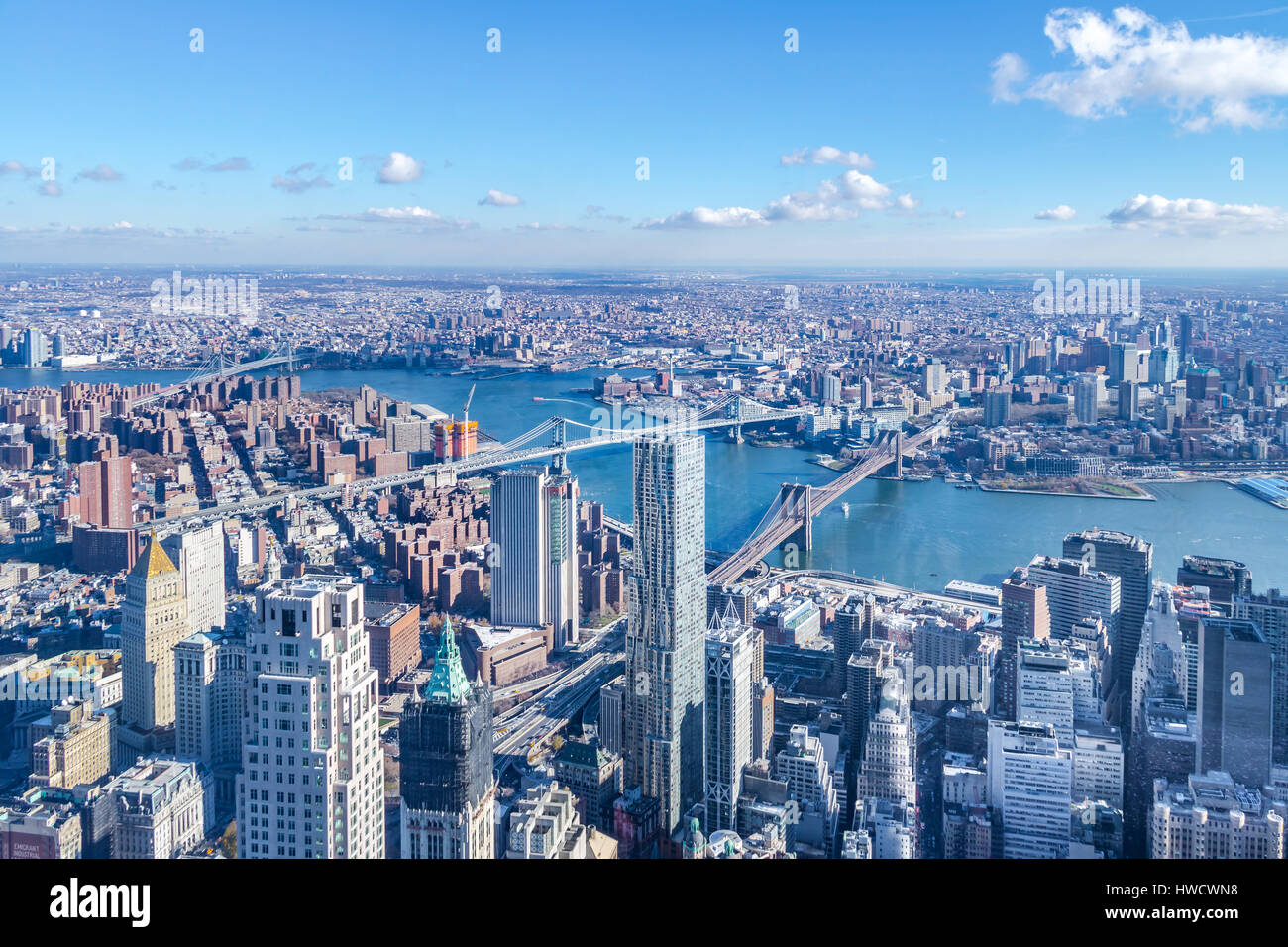 Vista aerea del Ponte di Brooklyn e Manhattan Bridge - New York, Stati Uniti d'America Foto Stock