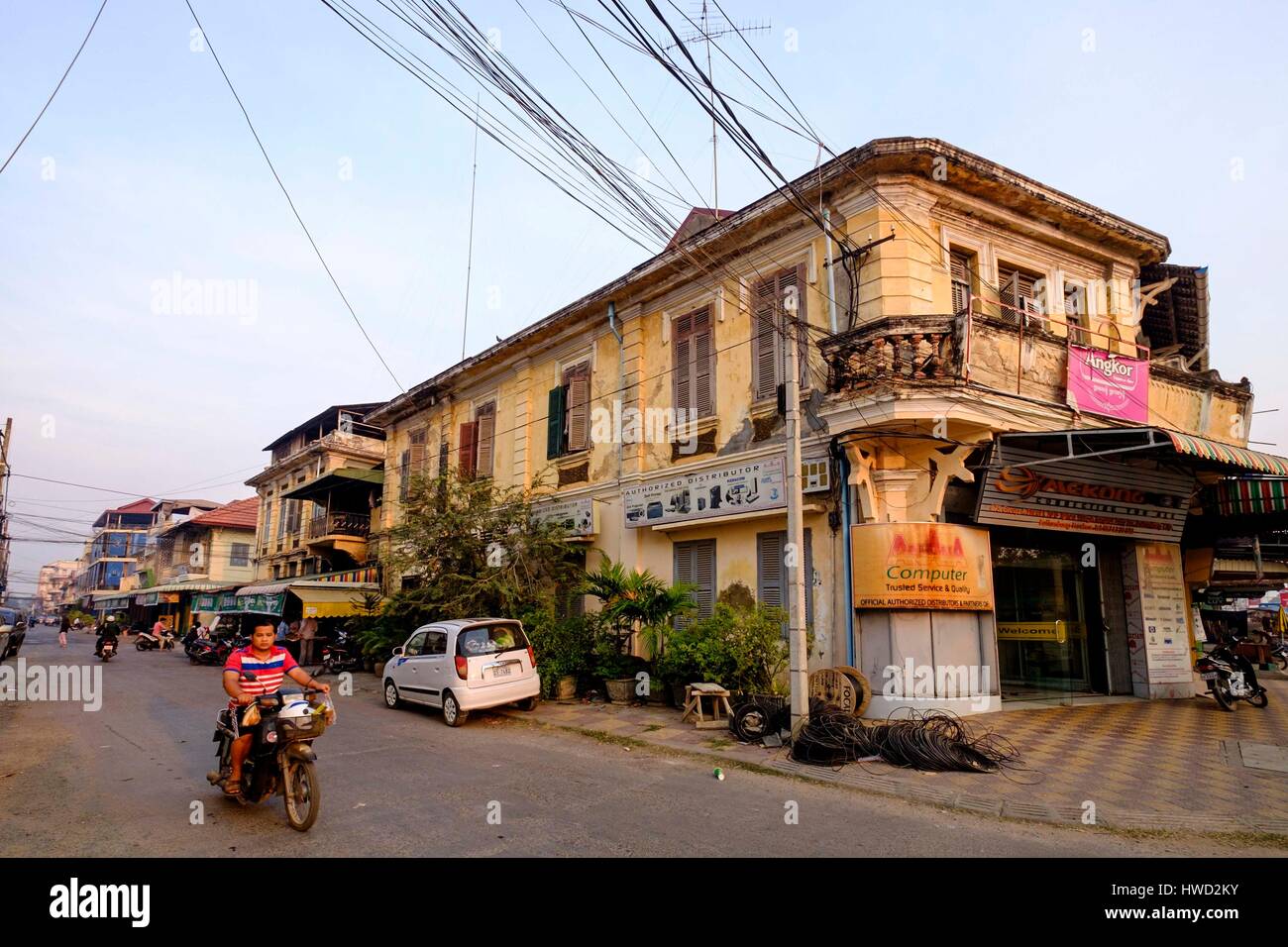 In Cambogia, in provincia di Battambang, Battambang, stile coloniale francese case antiche Foto Stock
