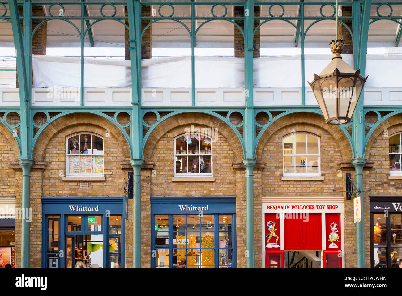 Mercato di Covent Garden negozi. Londra, Inghilterra Foto Stock