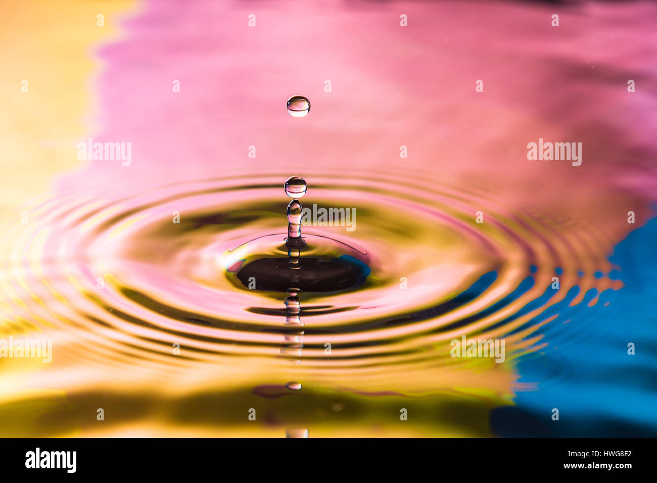 Goccia d'acqua in movimento Foto Stock