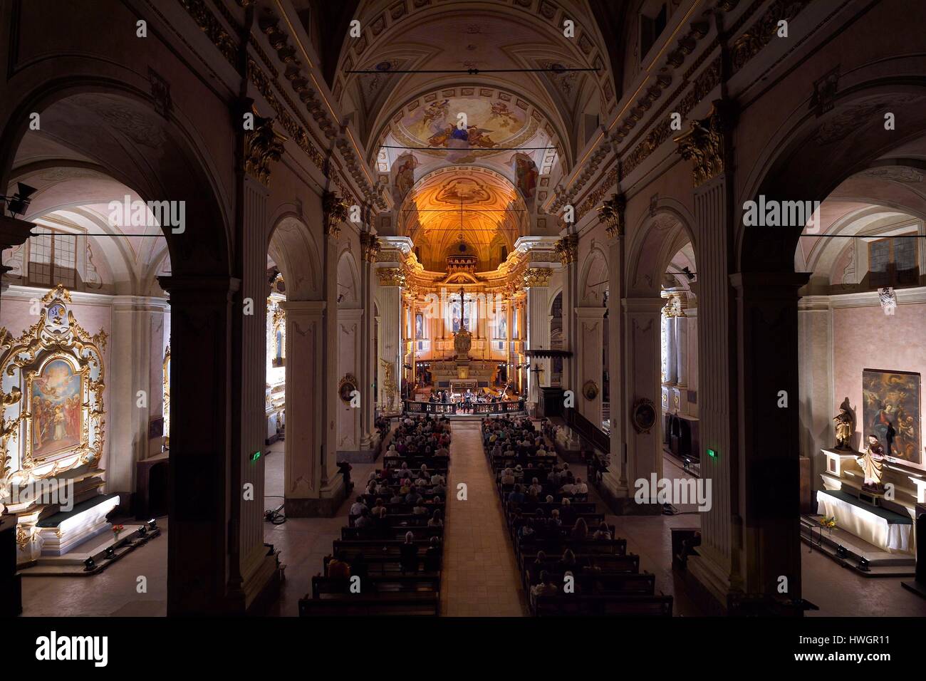 Francia, Alpes Maritimes, frazione Bevera Valle, Sospel, San Michele cattedrale, BaroQuiales concerti, festival annuale di arte barocca Foto Stock