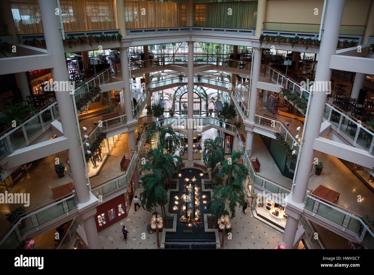 Stati Uniti, Maryland Baltimore Inner Harbor, galleria shopping mall, interno Foto Stock