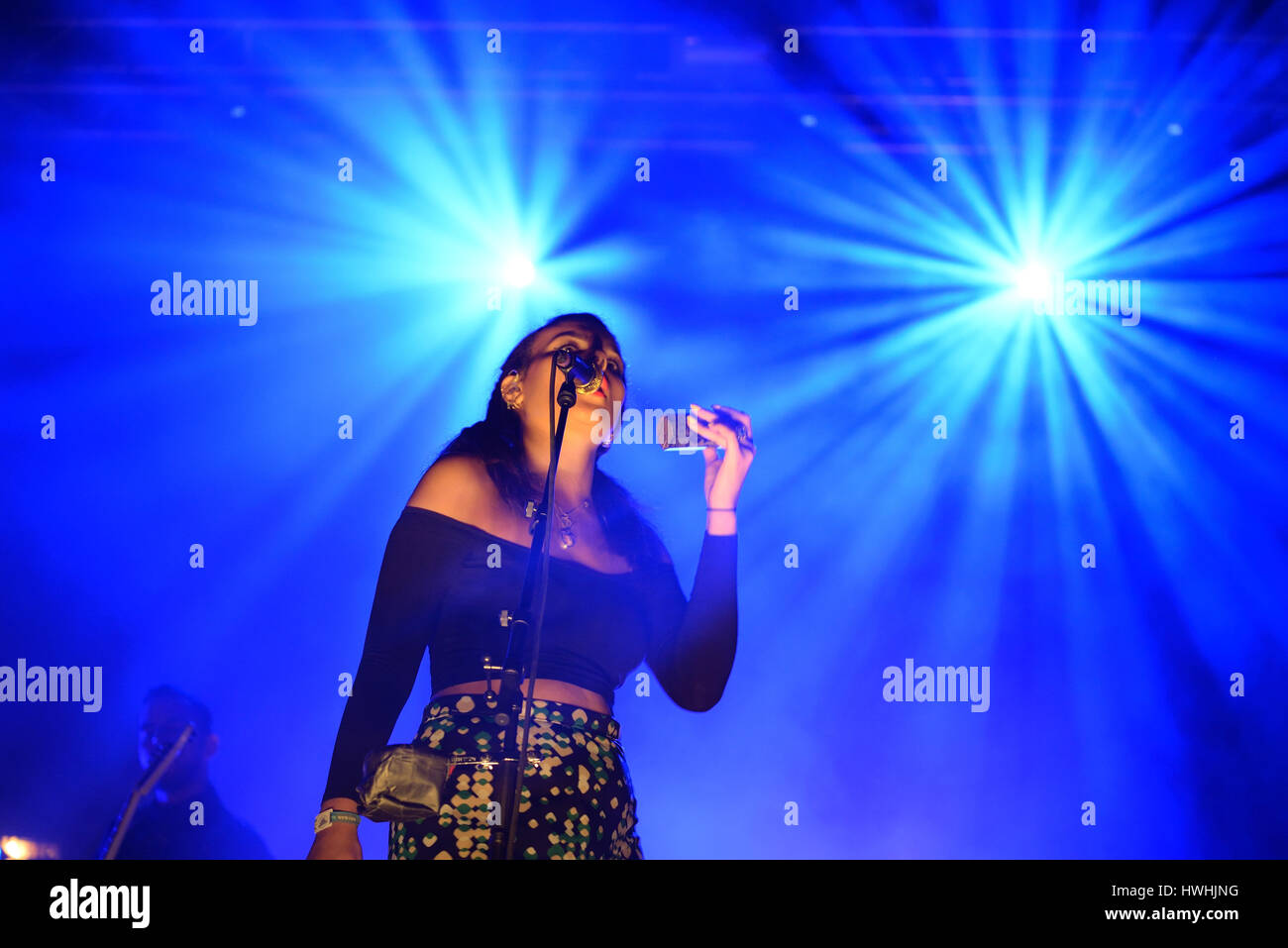 Barcellona - 28 Maggio: Jungle (anima moderna band) suona al suono di Primavera 2015 Festival il 28 maggio 2015 a Barcellona, Spagna. Foto Stock