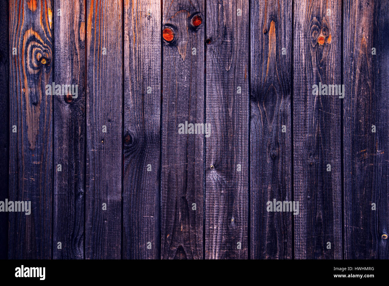 Legno scuro, sfondo texture di weathered listoni in legno Foto Stock