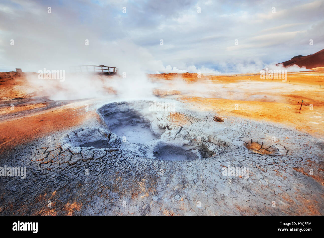 Campo di fumarole in Islanda Namafjall. Bellezza Mondo Foto Stock