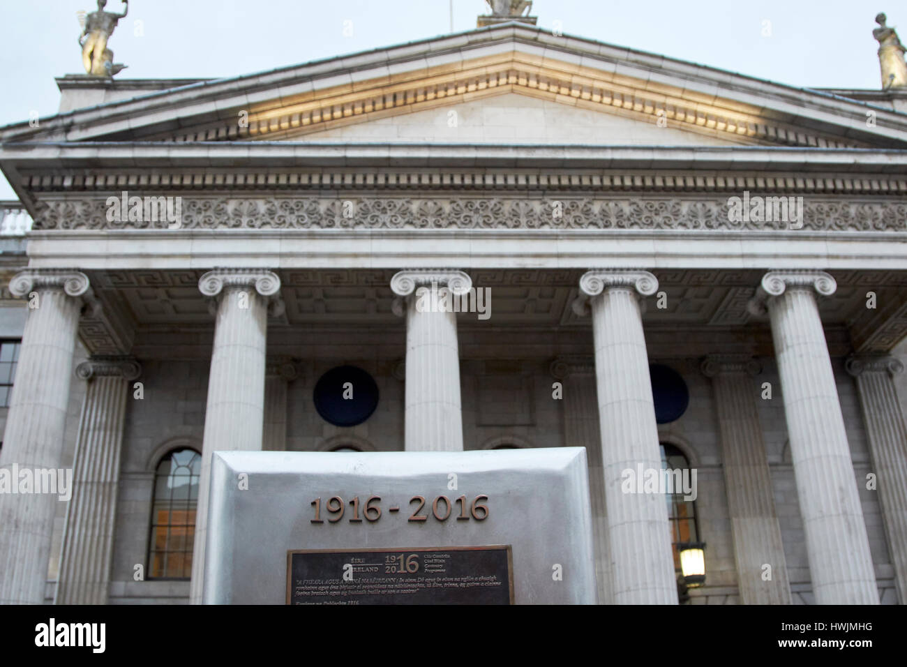 1916 CENTENARIO nella parte anteriore del GPO a Dublino Repubblica di Irlanda Foto Stock